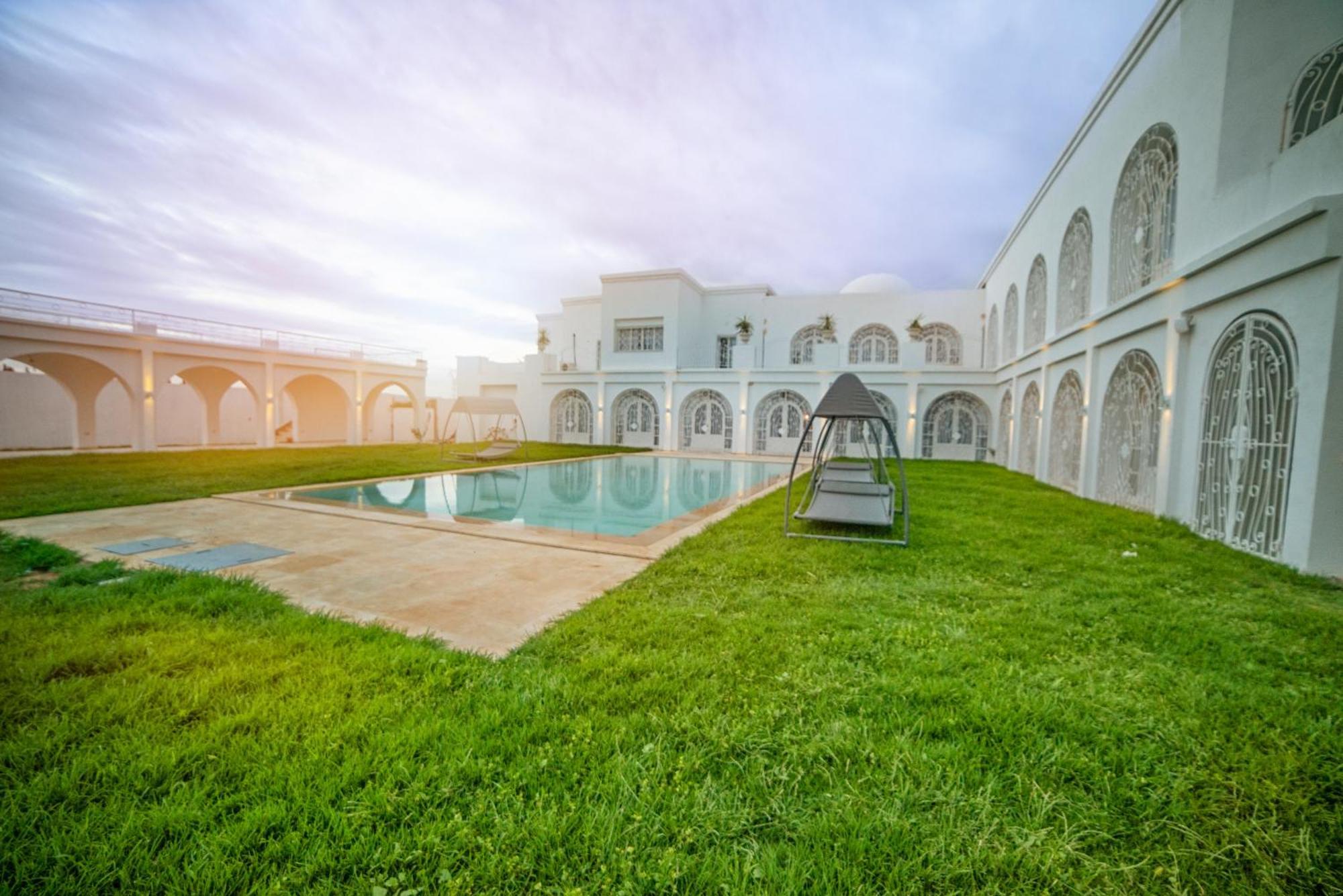 Dar El Molk Concept Hotel And Spa Mornag Exteriör bild